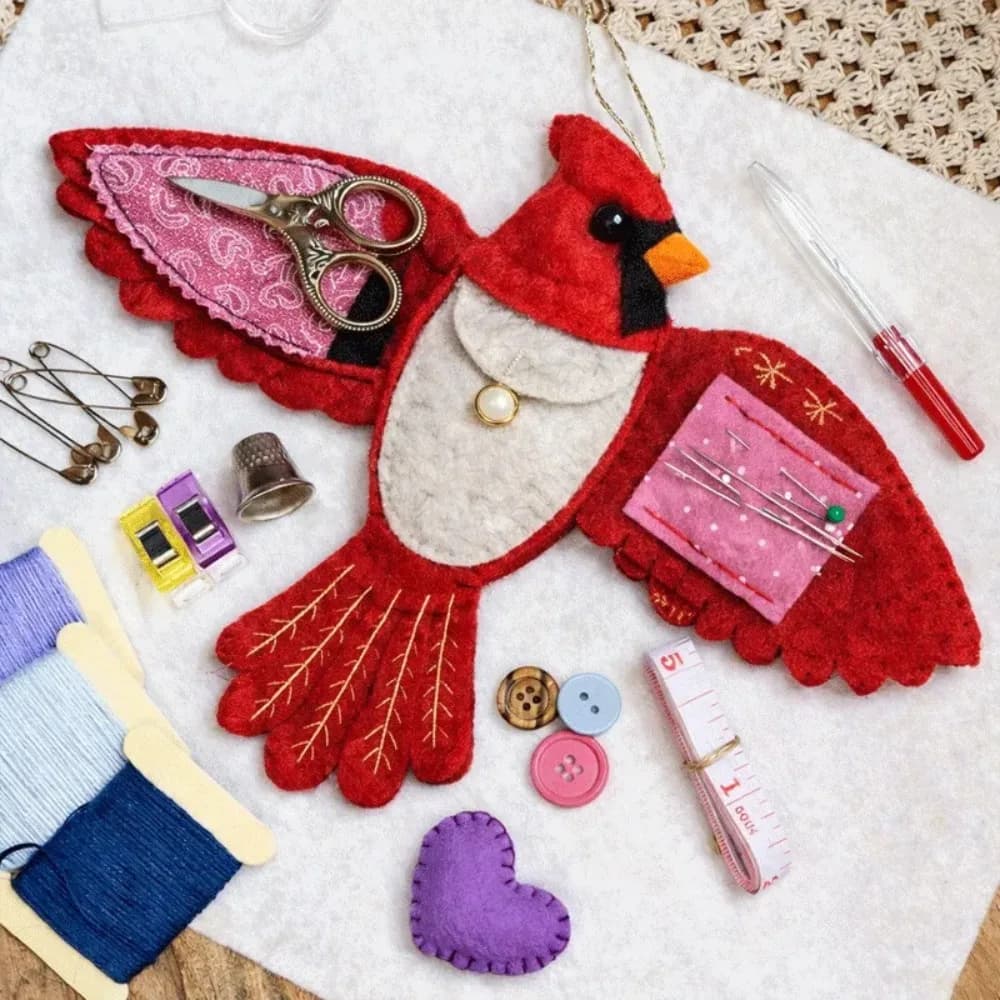 Handmade Bird-shaped Felt Sewing Organizer with Sequin Compact Bird Shape Sewing Kit Storage Pad Folding