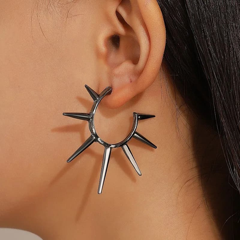 Hip-hop Rock Black Irregular Geometric Long Rivets Stud Earrings for Women Men Hallowmas Party Personality Fashion Jewelry Gifts