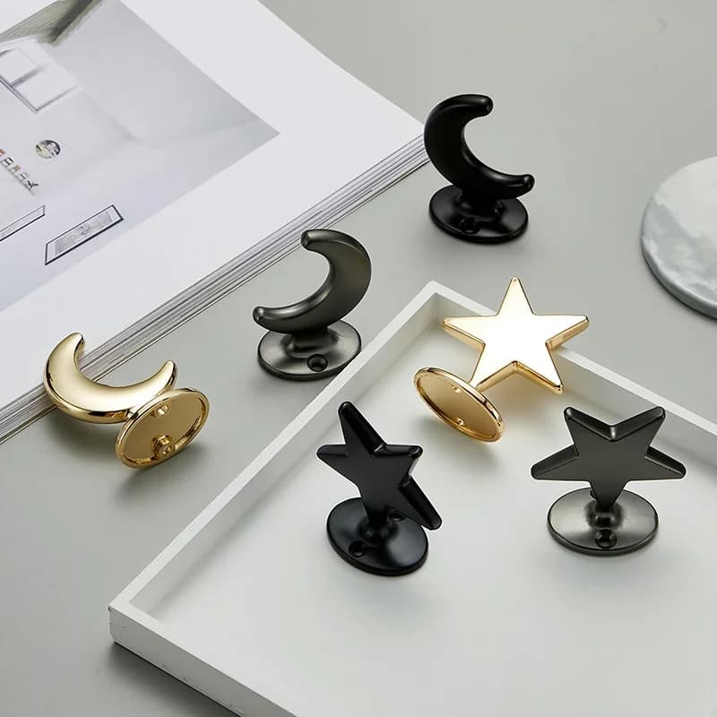 Nuovo creativo semplice gancio per vestiti cassetto maniglia per porta dell'armadio stella luna in lega di zinco leggero gancio per maniglia di lusso