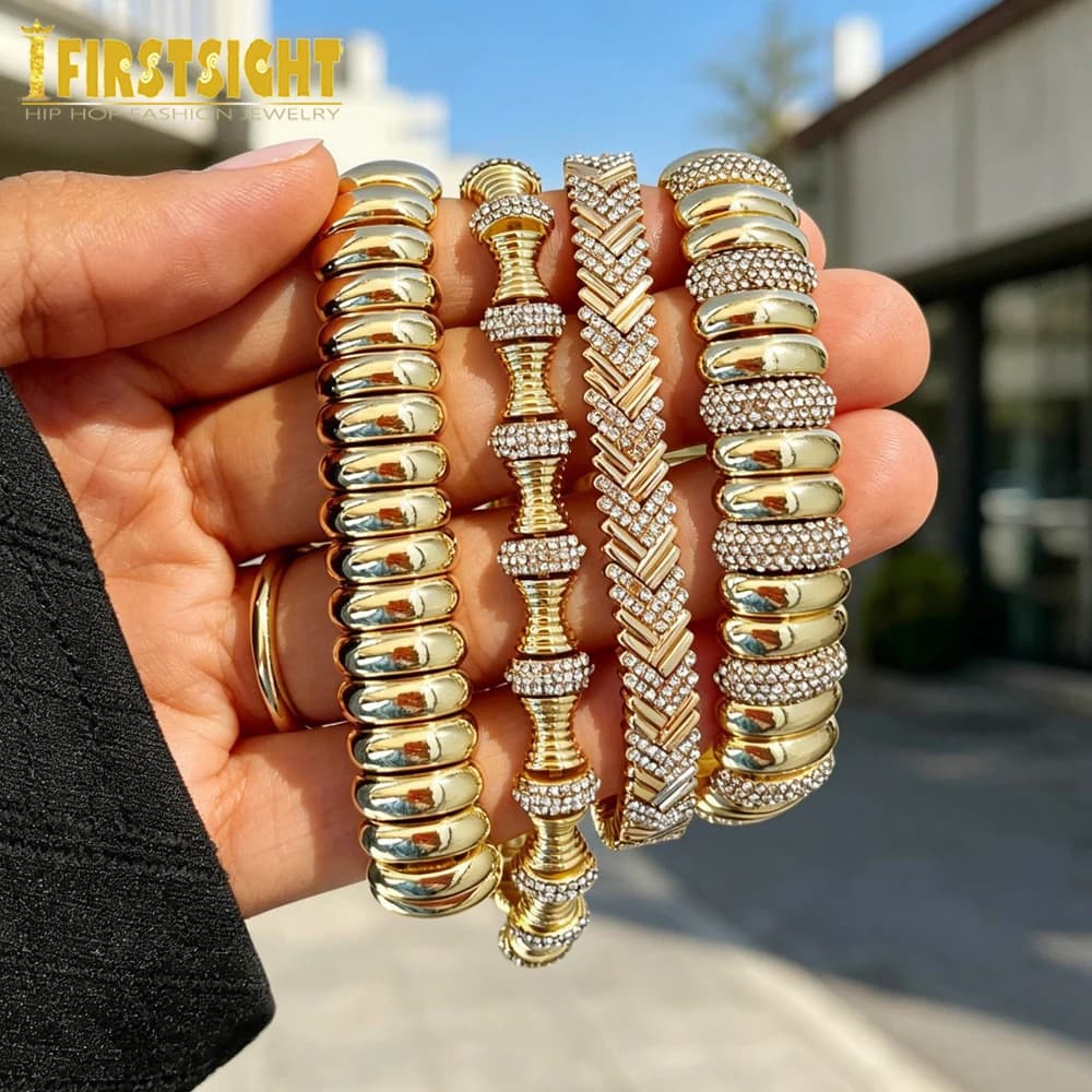 Nuovo braccialetto elastico grosso color oro, lucido, pavimentato, CZ, cerchio curvo, geometrico, misura regolata, gioielli da donna