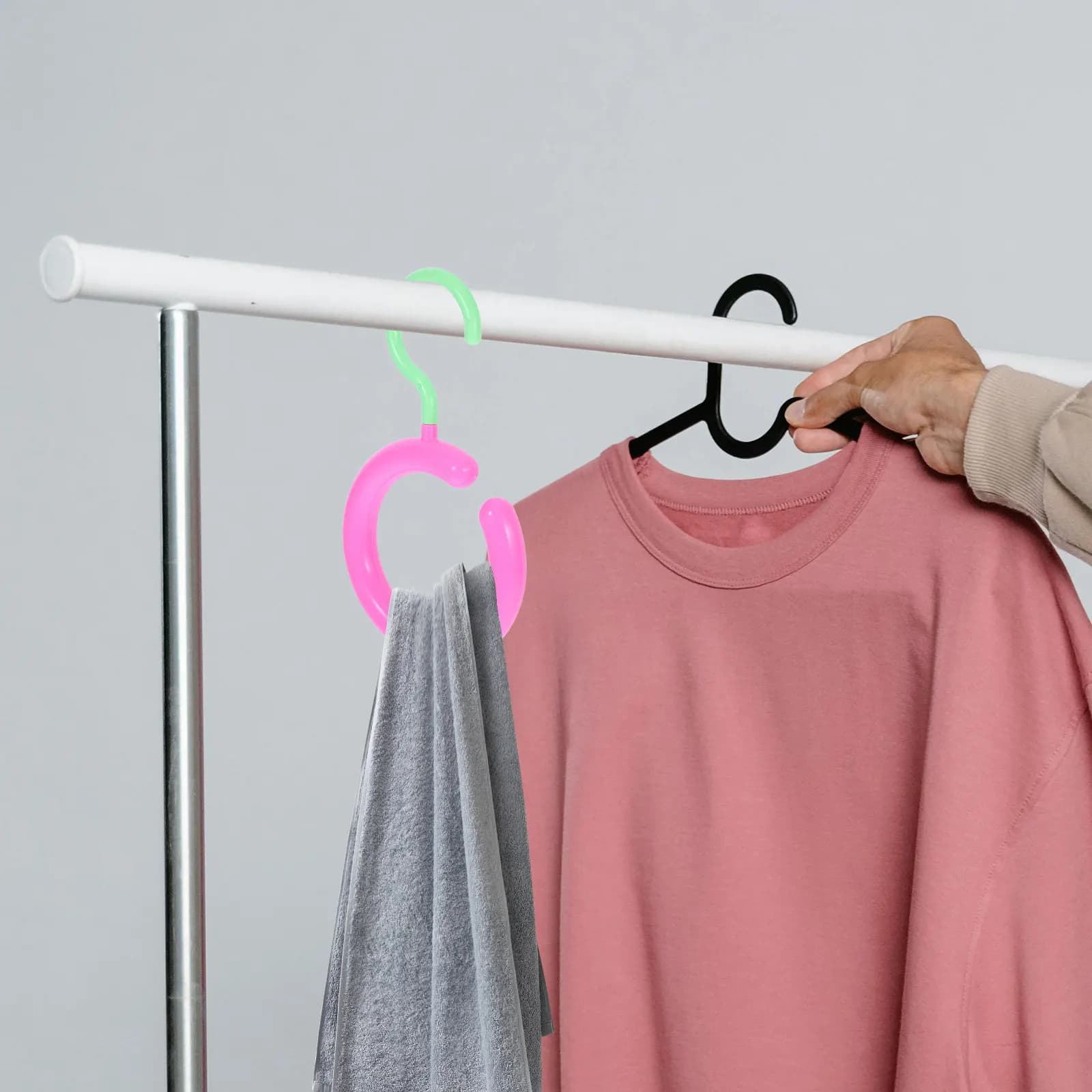 10Pcs Circular Scarf Hanger Non Slip Multifunctional Belt Purse Organizer Rack Closet Space Saving Scarf Display Rack