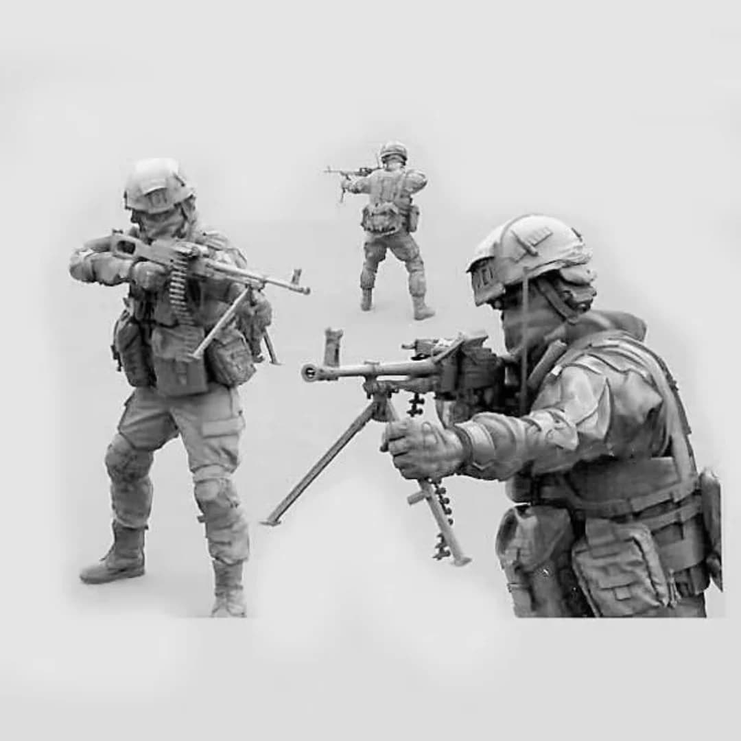 1/35 (50mm) Resin toys Model Assemble Kit European modern soldier Unassembled and Unpainted Statue of figures