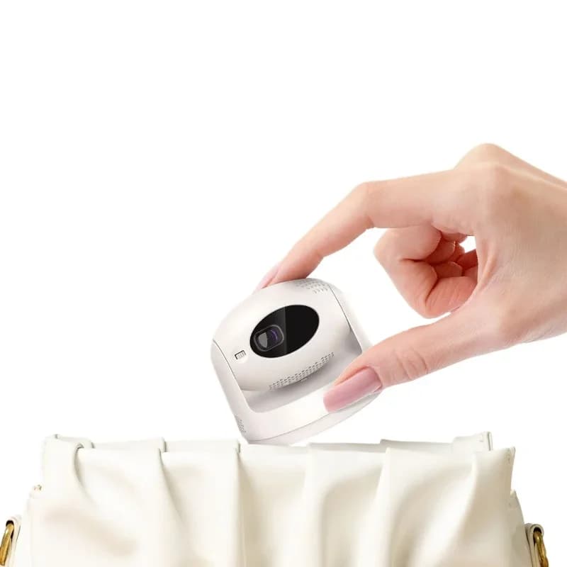 Nuovo Proiettore Portatile Mini da Campeggio 2025 con Gimbal, Schermo di Proiezione 1080P con Protezione per gli Occhi
