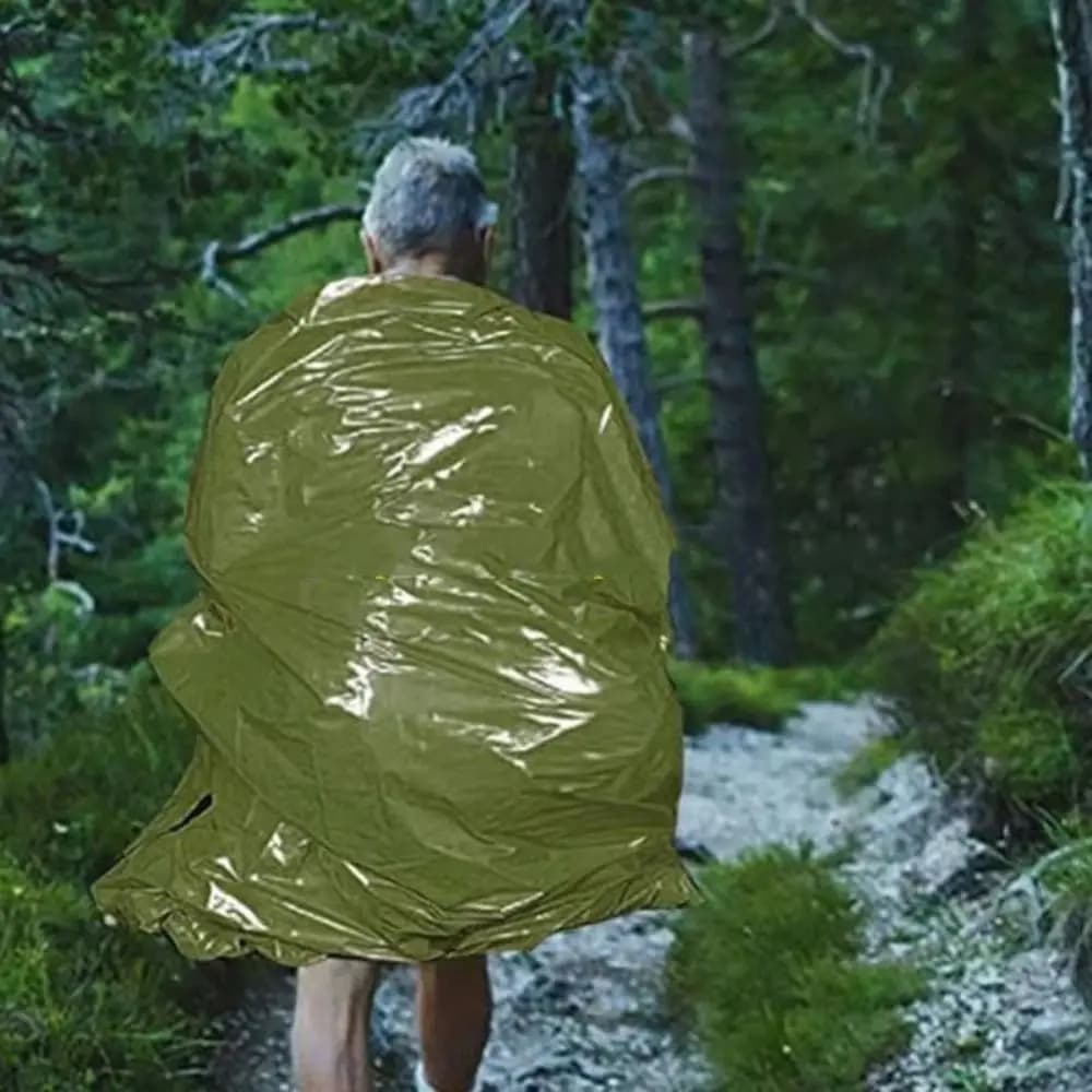With emergency sleeping bag Waterproof reusable survival sleeping bag Portable emergency survival thermal cover