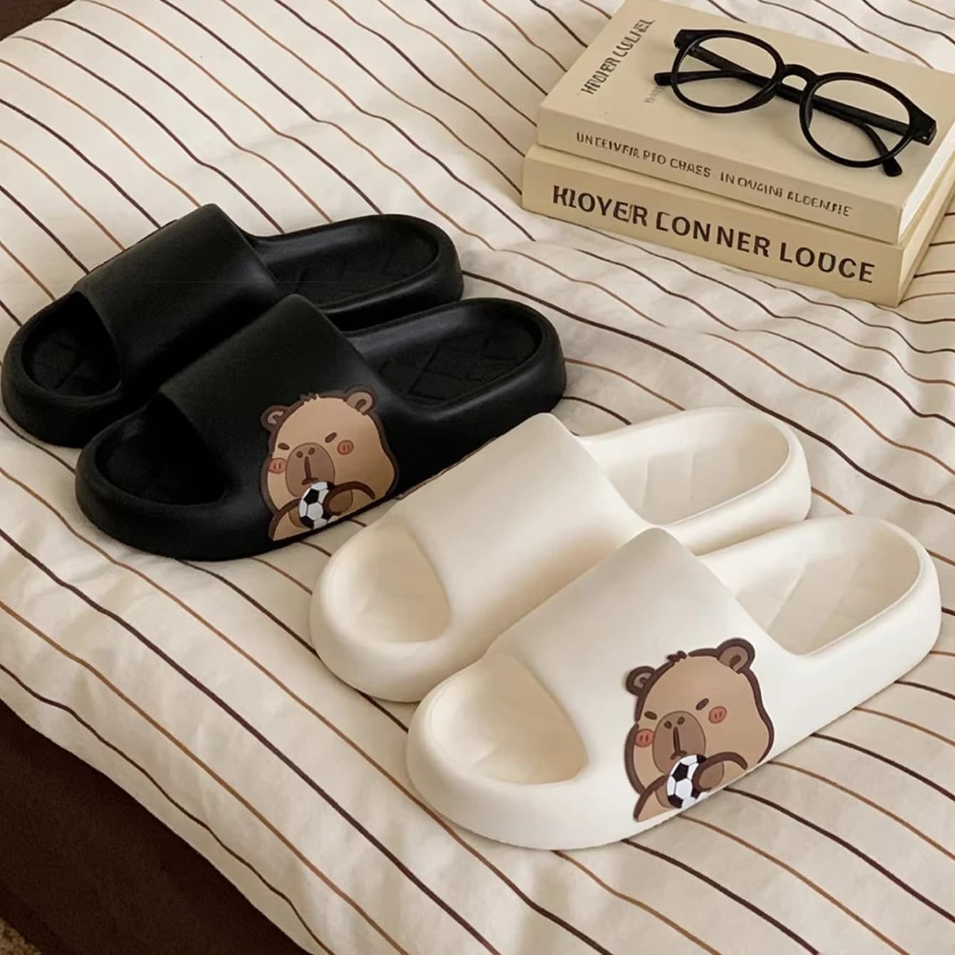 Home slippers for Couples, Men and Women, Casual and Cute design with Animated cards, Football, Capibara, Summer, Anti-slip, Soft sole