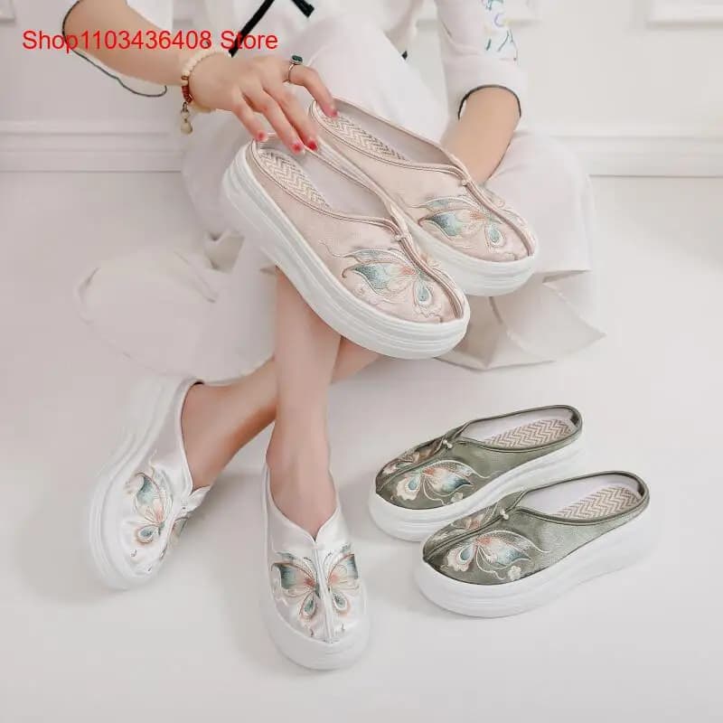 Women's New Chinese Style Lightweight Thick-soled Height-increasing Cloth Shoes