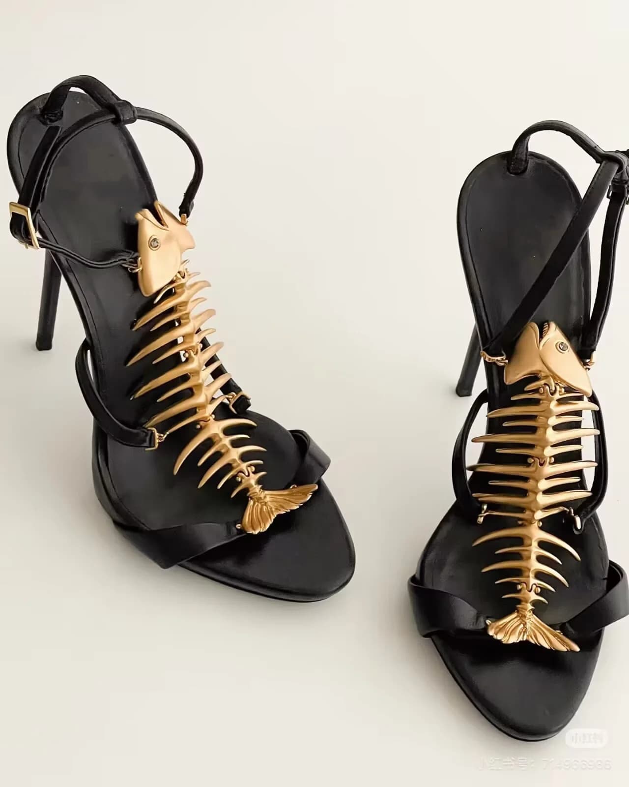 Bling Rhinestone Fish Bone Pointed Toe Fashion Lady Summer Sandals Stiletto High Heels Buckle Strap Design Large Size Shoes