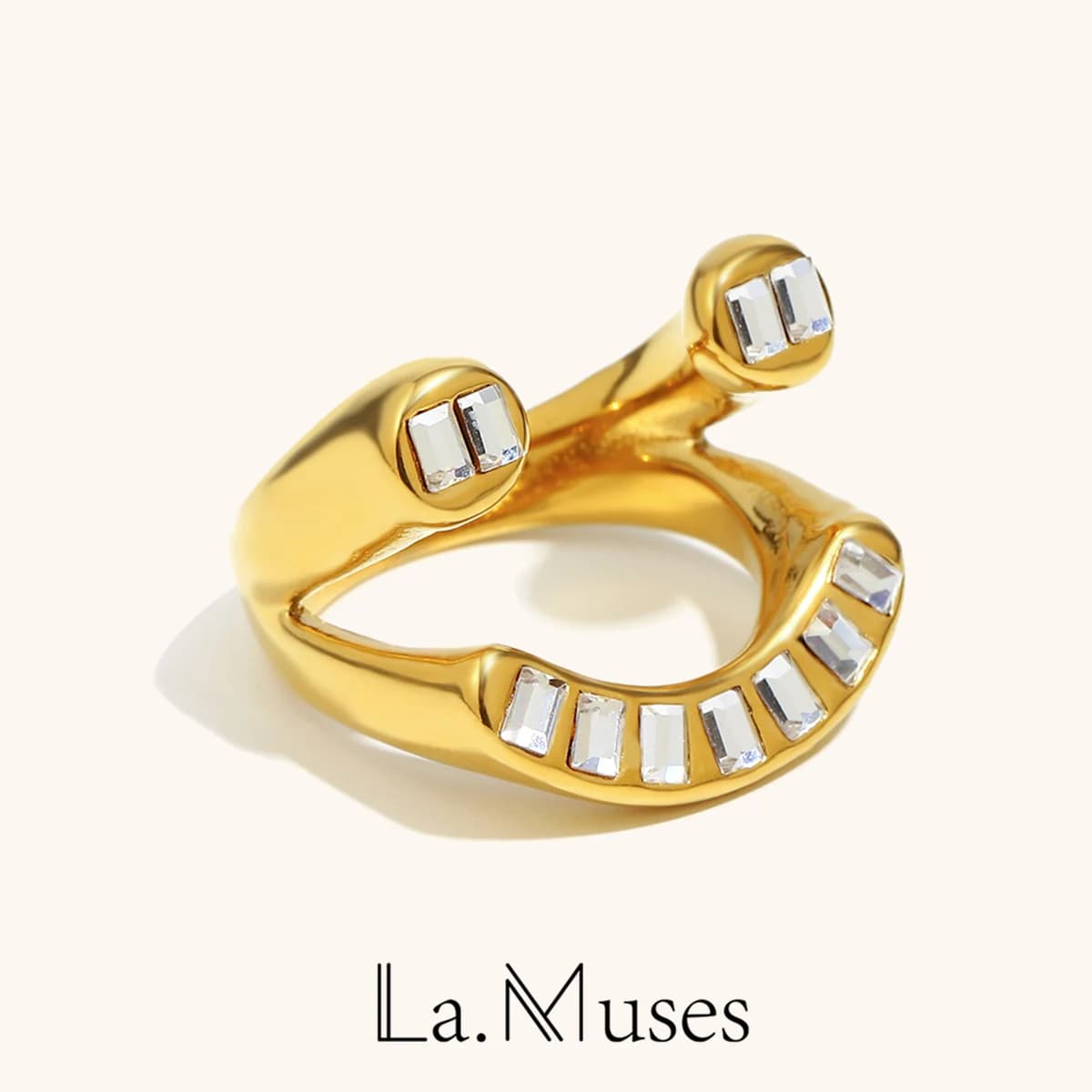 La. Muses Shining Zircon Smile Shaped Stainless Steel Women's Ring PVD Gold Plated Fashion Jewelry Accessories