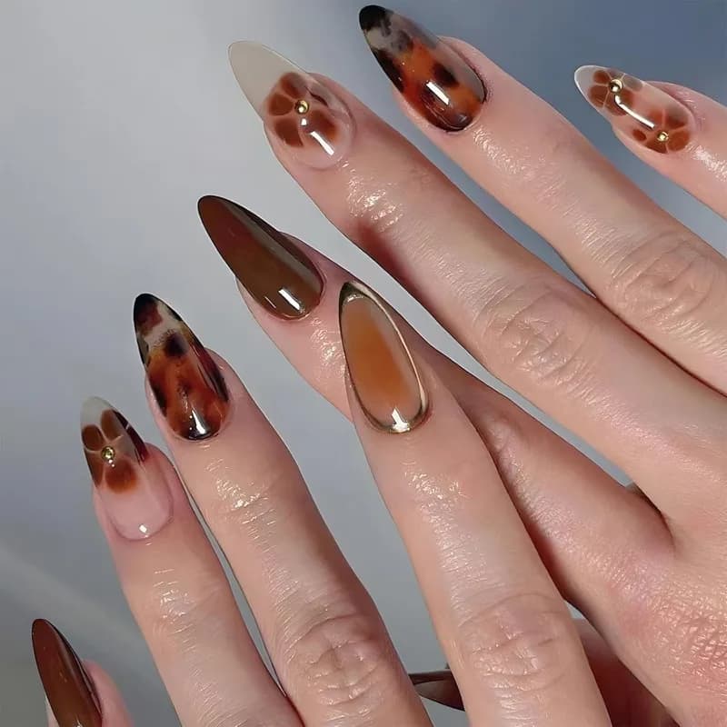 Set of 24 Fin Nails Mandorla with Motivo Tartaruga, Unghie Finte Staccabili con Stampa Leopardata, Punte per Unghie di Copertura Total