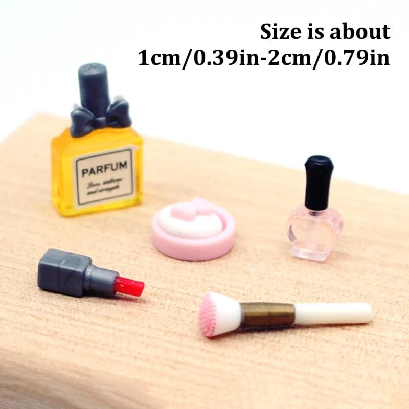 1Set Giochi di imitazione Giocattoli 1:12 Casa delle bambole in miniatura Rossetto Polvere pressata Profumo Pennello per trucco cosmetico Modello per la decorazione della casa delle bambole