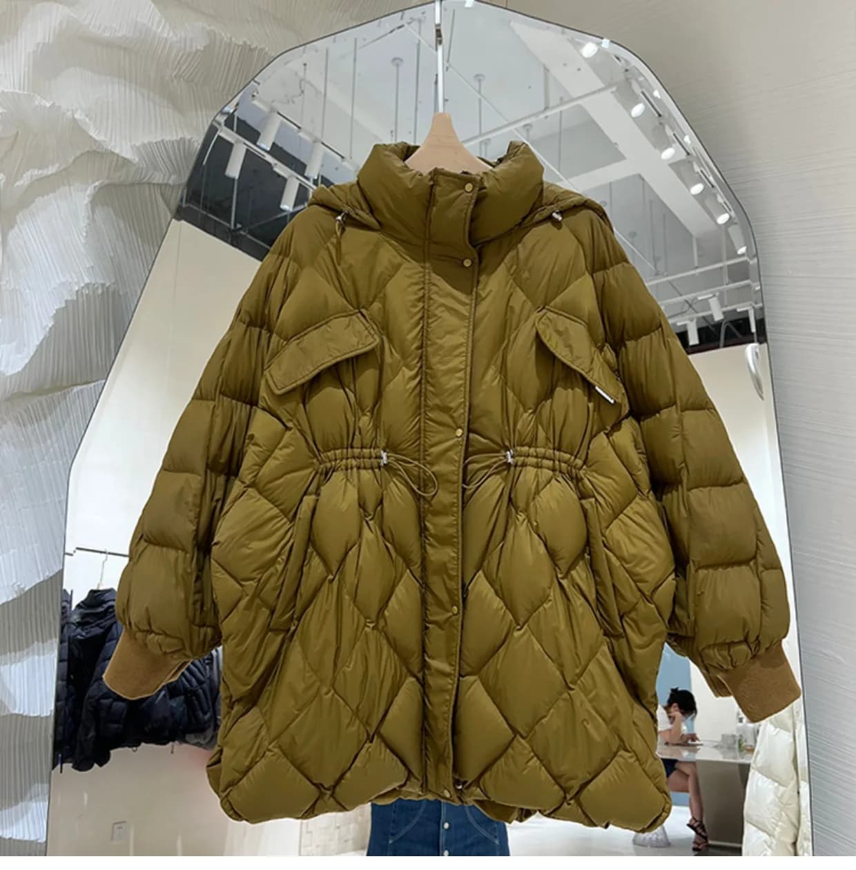 Women's White Duck Down Jacket 2026 New Korean Hooded Drawstring Waist 0Loose Long Sleeve Solid Color Winter Coats