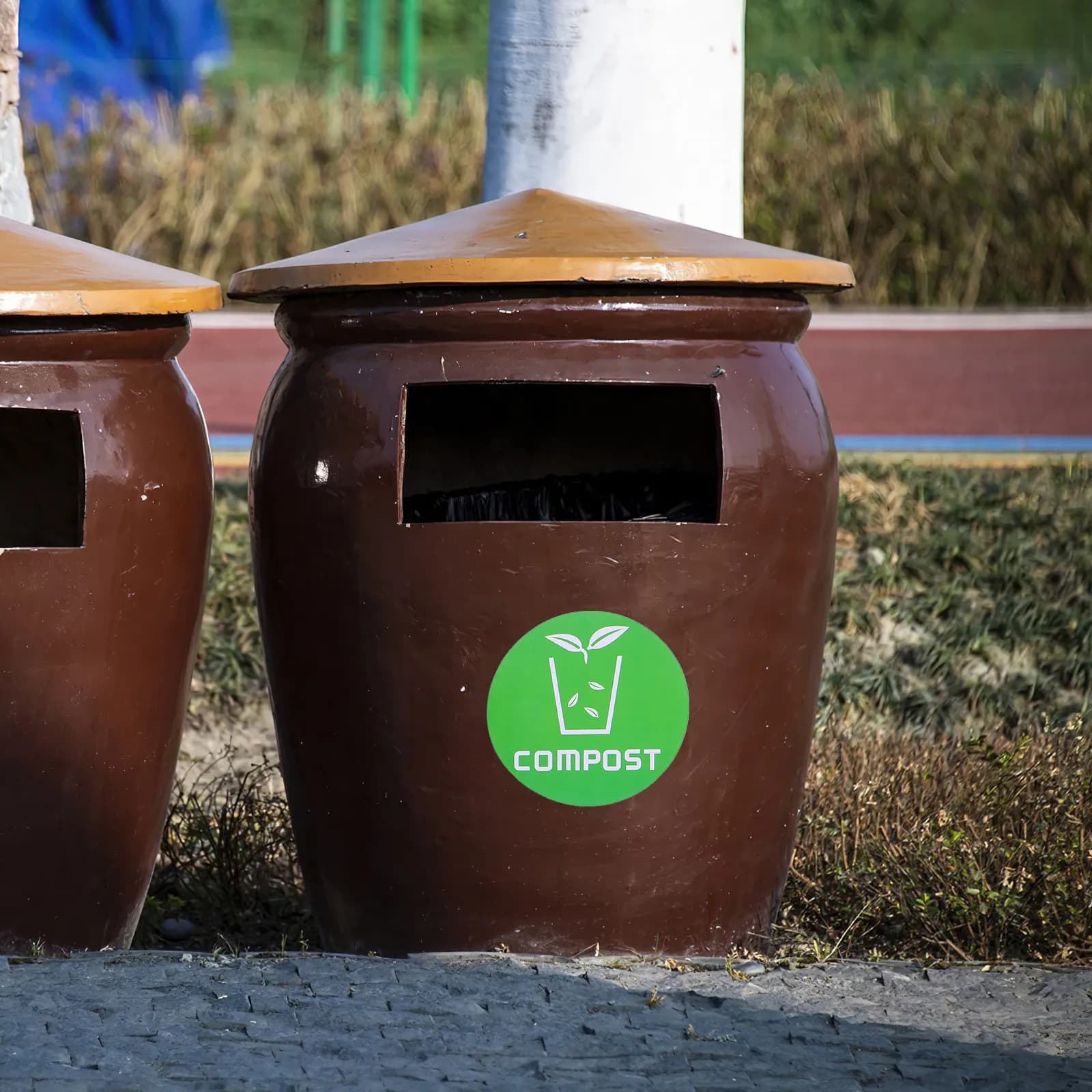 6 Pezzi Adesivi per la Raccolta Differenziata, Etichette Vibranti per Contenitori di Riciclaggio, Simboli Chiari e Facili da Usare per Bidoni della Spazzatura, Scrivania, Giardino, Uso Esterno