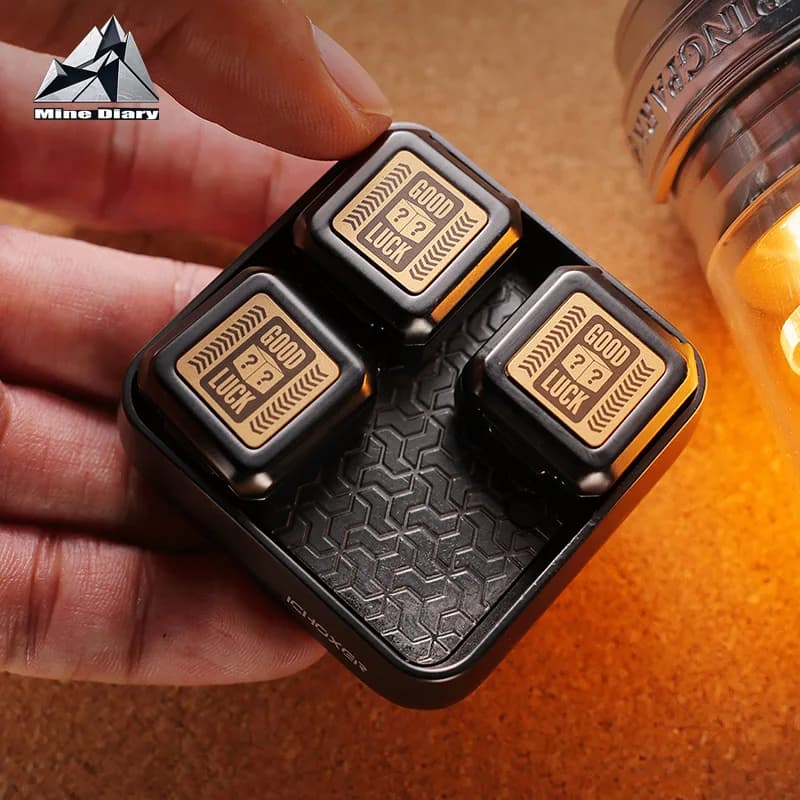 Romanzo scatola magnetica EDC Fidget Spinner giocattolo cursore per le dita creativo in metallo con punta delle dita push card gioco da tavolo per feste giocattoli antistress