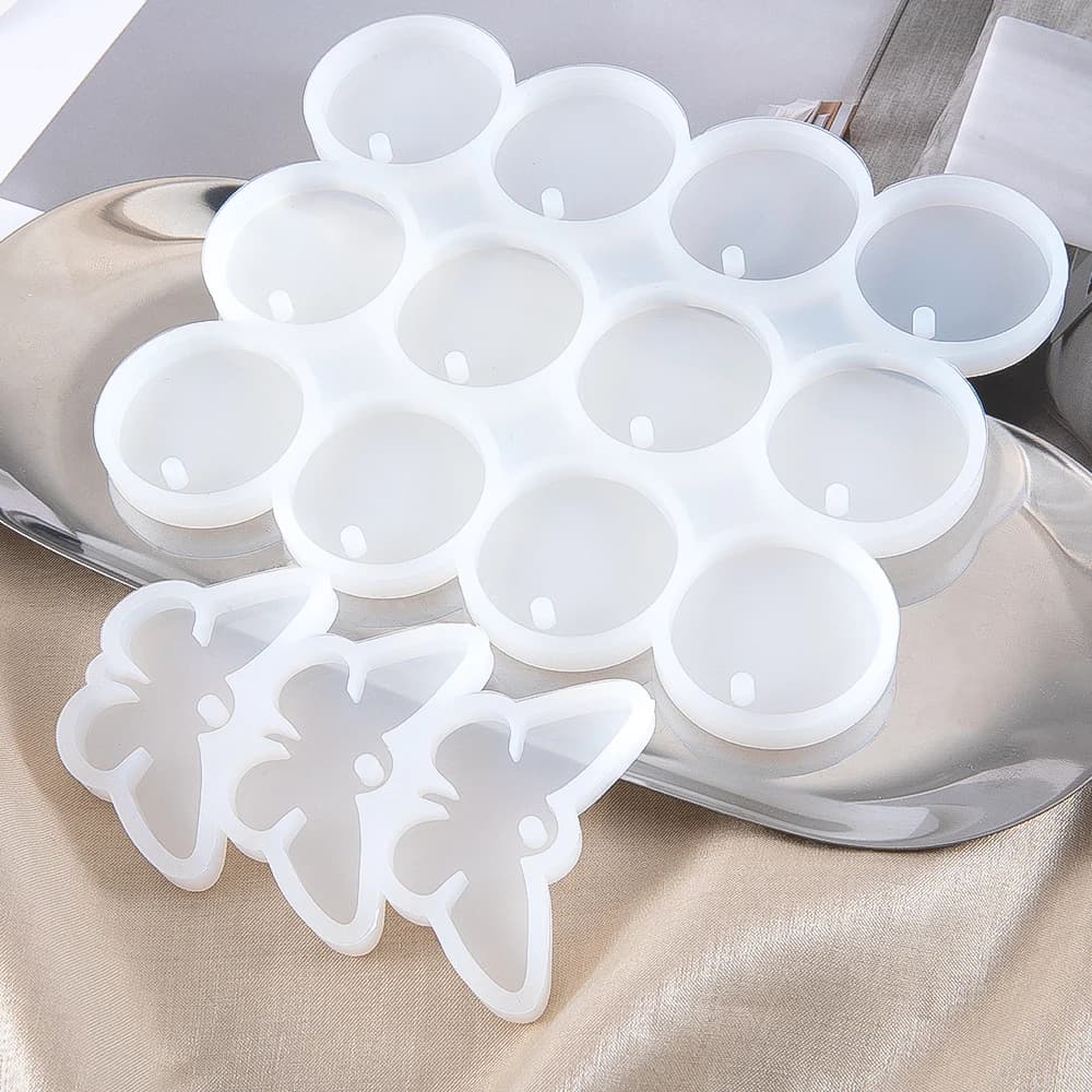 1PC Stampo in silicone riutilizzabile Stampo in silicone a farfalla per la creazione di gioielli Orecchini pendenti Portachiavi Rotondo Ovale Resina epossidica Strumenti fai da te