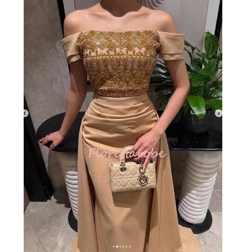 Elegant A-Line Evening Gowns Off the Shoulder Handmade Rhinestones Watteau Train Formal Occasion Gown Prom Dresses Customized