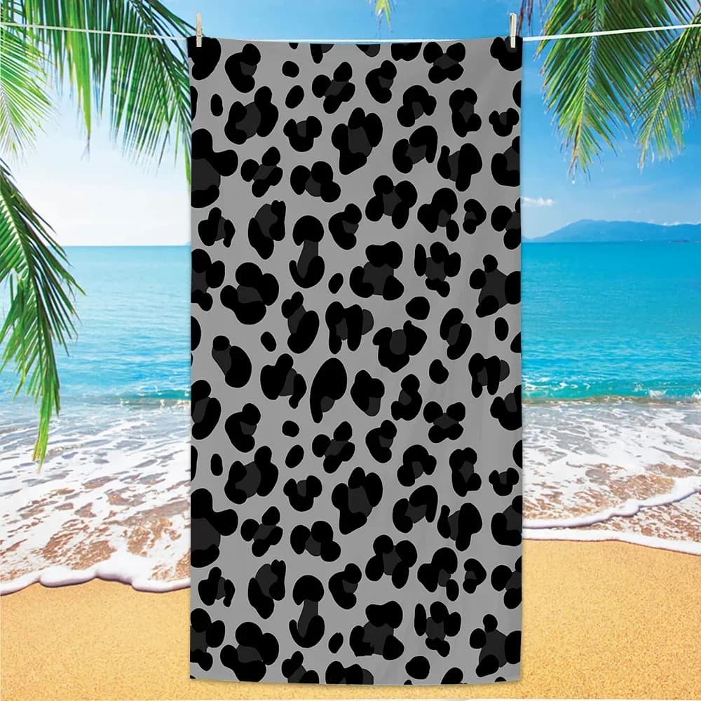 Asciugamano da spiaggia con stampa leopardata, stampa digitale sottile in microfibra antisabbia ad asciugatura rapida leggera per nuotare, yoga, viaggi, palestra, regalo