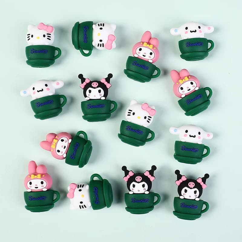 8 Pezzi Perline in Silicone Carine Sanrio Focus, Perline Sciolte per Fai da Te, Accessori per Catenelle Portaciuccio, Clip e Giocattoli da Masticare