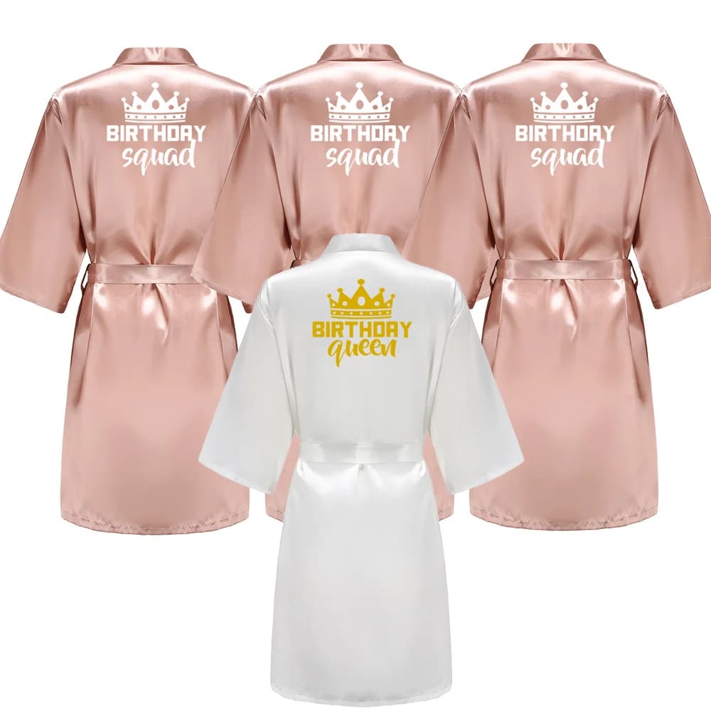 Birthday party Queen Squad Robes Pigiama in satin White Vestaglia Writing Kimono Bathrobe