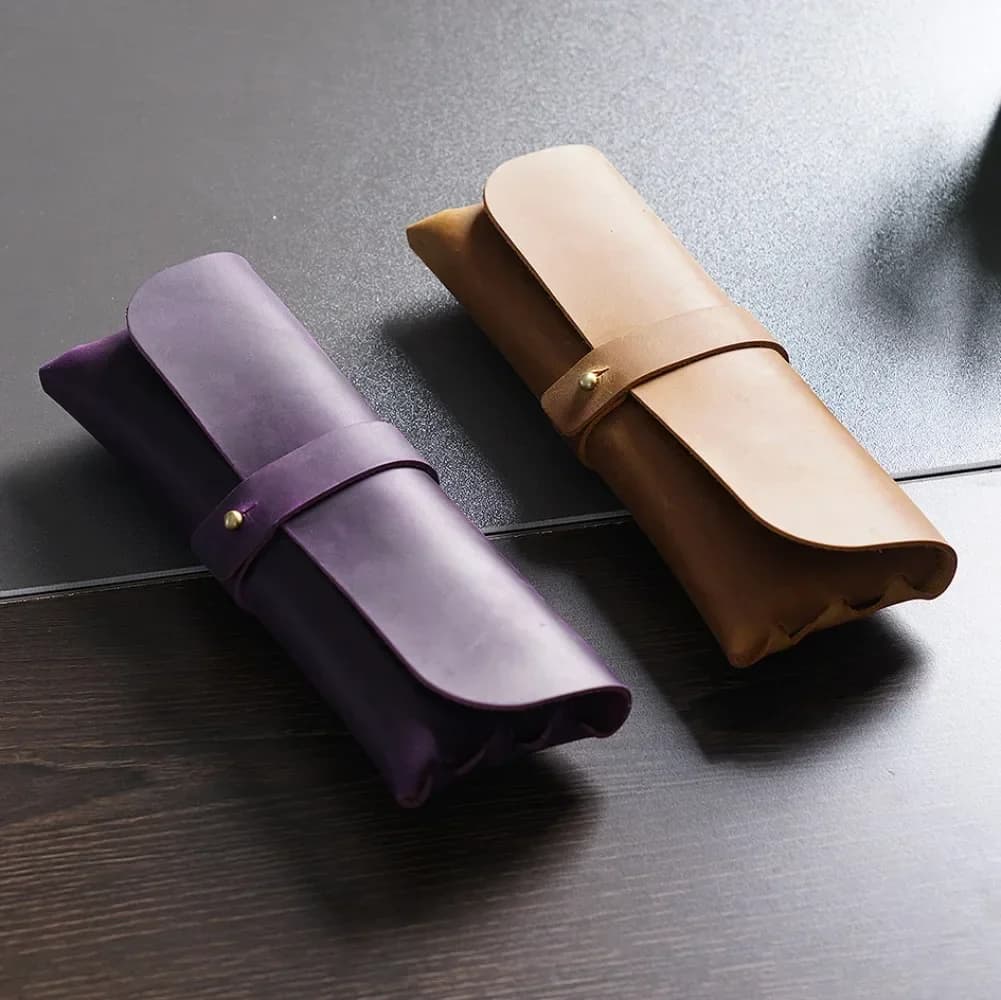 Astuccio per matite in vera pelle Borsa per penne retrò Borsa per riporre articoli di cancelleria di grande capacità Scatola per occhiali in pelle di vacchetta all'ingrosso