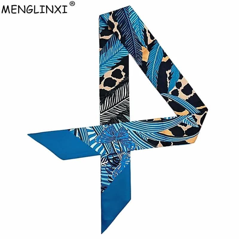 Sciarpa di seta da donna nuova con stampa leopardata a farfalla Sciarpa di seta da donna di marca di lusso Foulard da donna di moda all'ingrosso