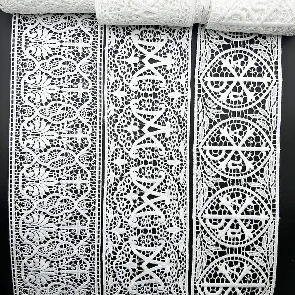 Tessuto in Pizzo Croce da 10 Iarde, Altezza 10 cm, Qualità Alpha Omega ChiRho, Ricamato Fai da Te, per Abiti da Pastore, Tende, Tovaglie e Accessori