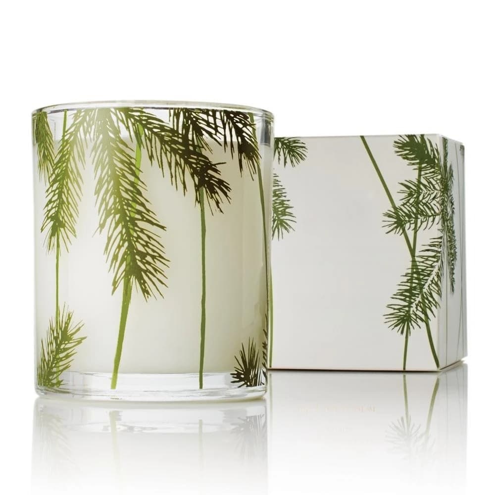Candela Frasier Fir Pine Needle – Candele natalizie per la casa profumate con note di abete siberiano, legno di cedro e legno di sandalo –