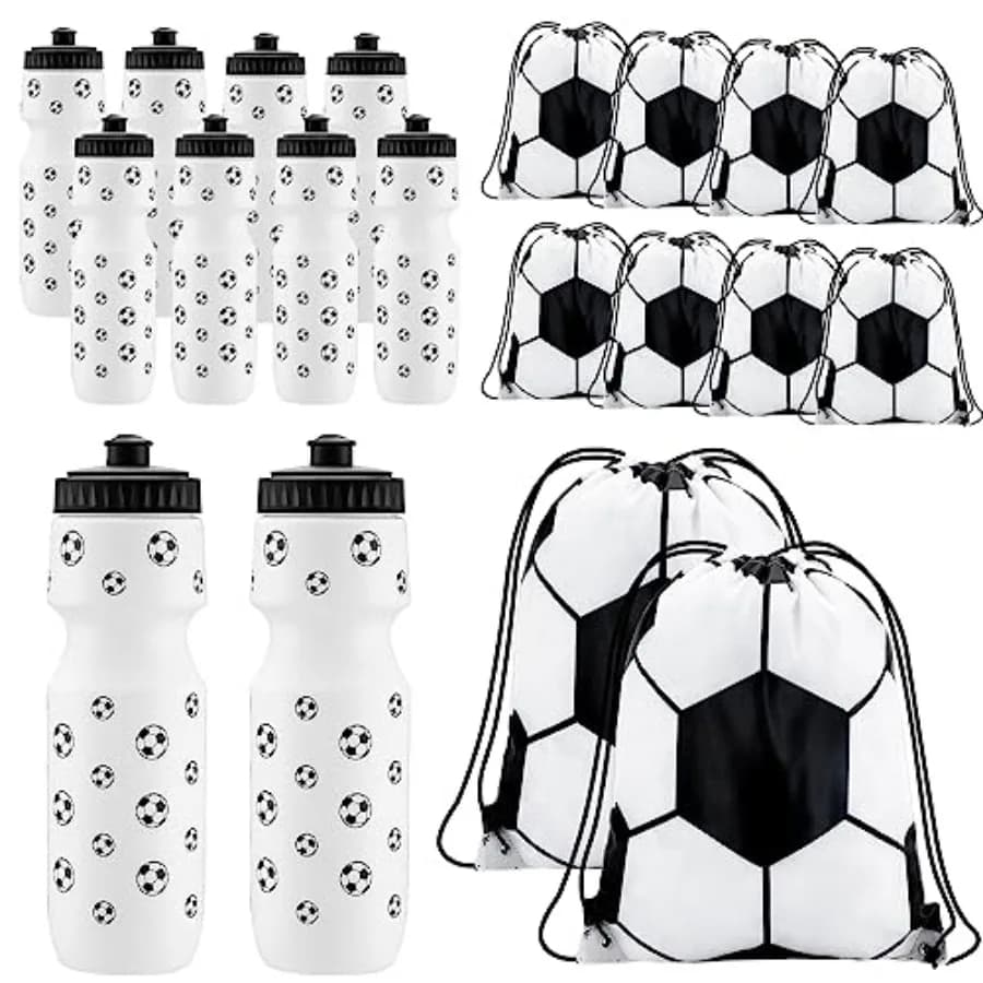 20 Pezzi di Gadget per Feste a Tema Calcio, 10 Borracce da Calcio da 700 ml per Ragazzi con 10 Sacchetti Regalo Sportivi per Feste di Compleanno di Squadra