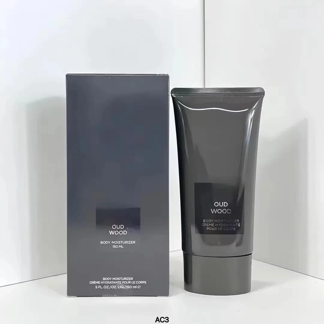 OUD WOOD BODY MOISTUTZERCREME HYDRA ANTEPOUR LE CGEPS MOISTURIZORE CORPO 150ml 250ml