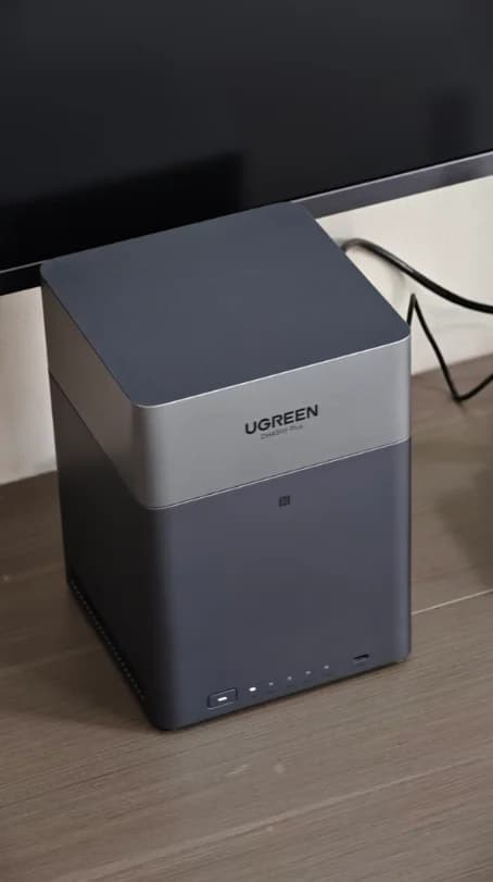 Desktop NAS Support Capacity up to 120TB 8GB LPDDR4X RAM 2.5GbE 4K Network Attached Storag