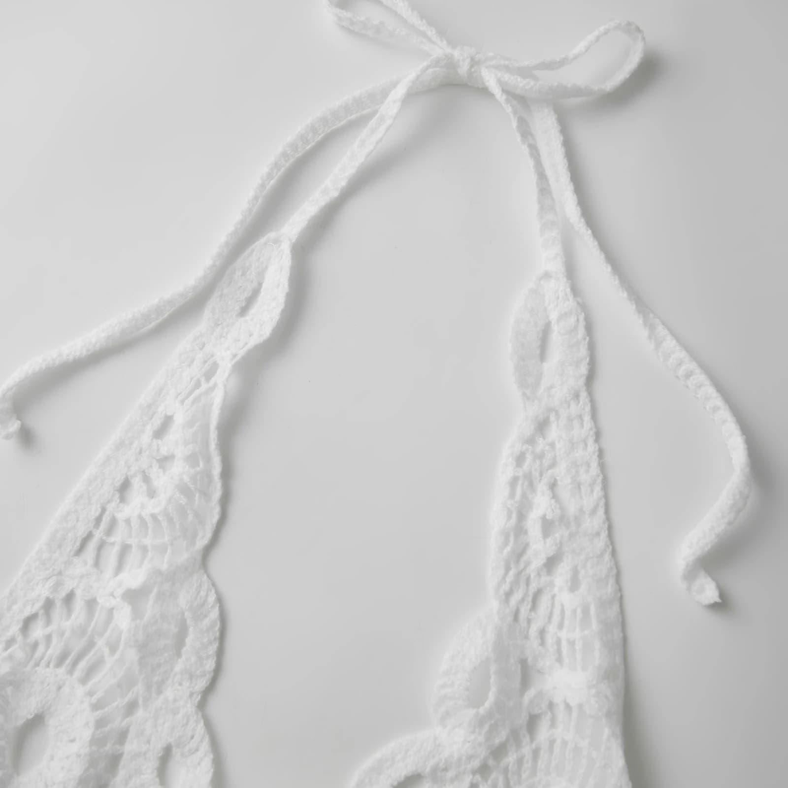 Copricostume da donna all'uncinetto con scollo a U, senza maniche, orlo irregolare, mini abito da spiaggia