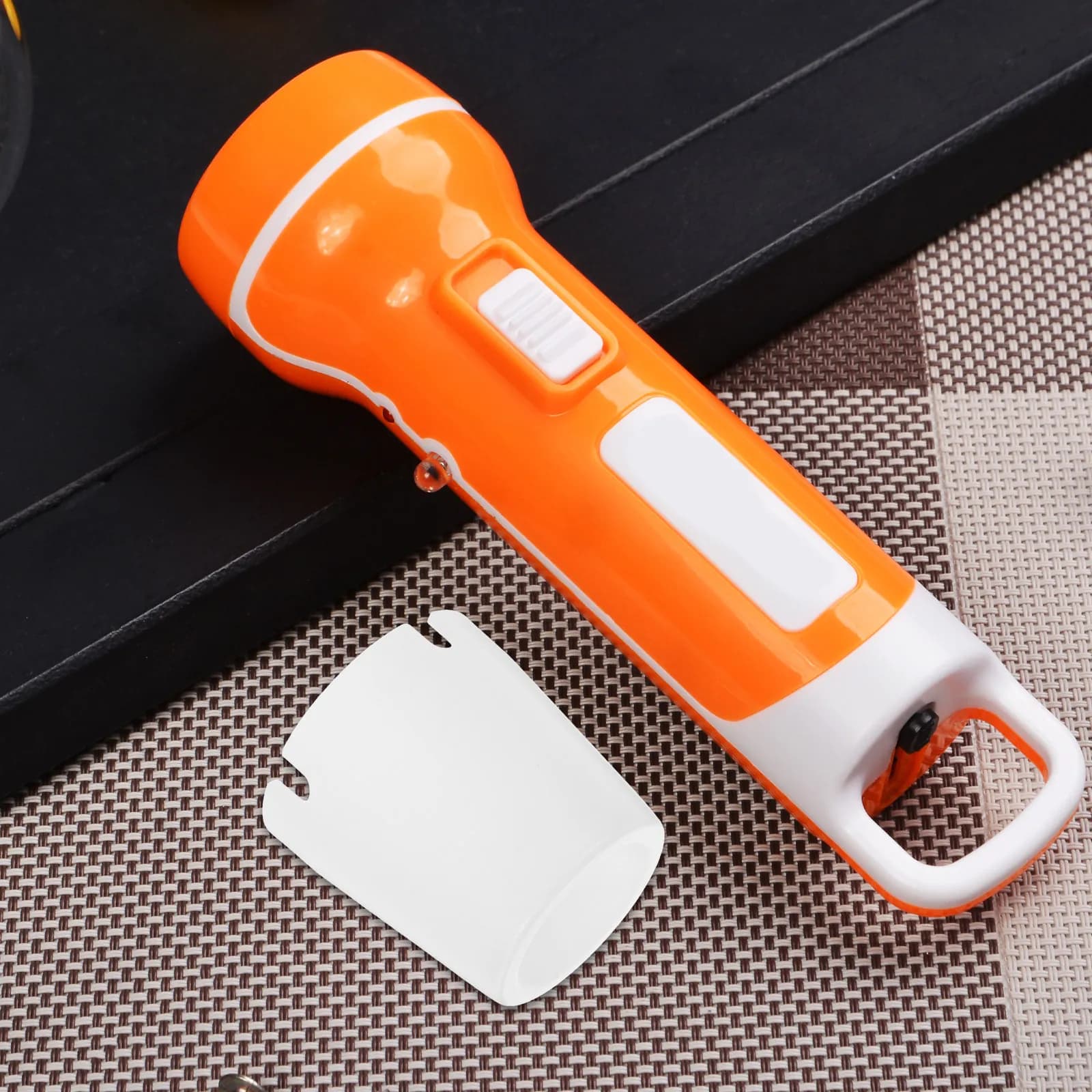 White Plastic Dome Diffuser for Flashlight, Portable and Light, Non Diffuser Cover for External Equipment, Reading, Tent