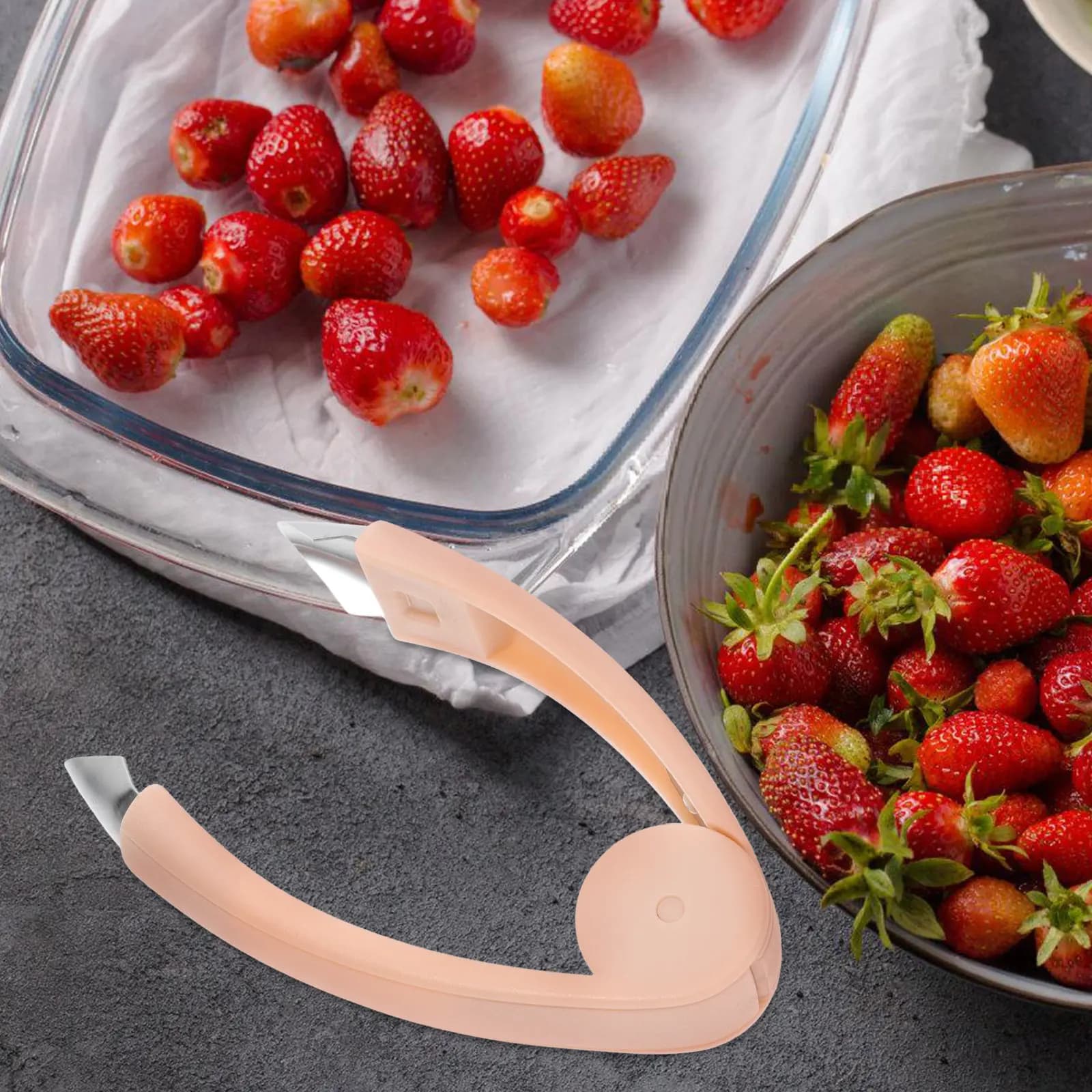 Set of 4 fruit heart removal tools, multifunctional, for pineapple and strawberries, stainless steel for kitchen