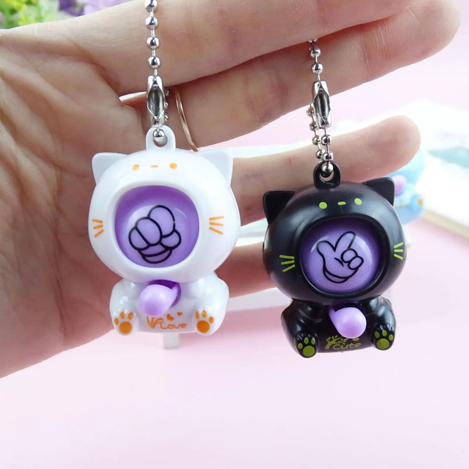 Ciondolo per Borsa, Charm per Portachiavi, Decorazione per Cellulare, Gioco Interattivo Cartoon, Adorabile Ciondolo per Auto e Zaini