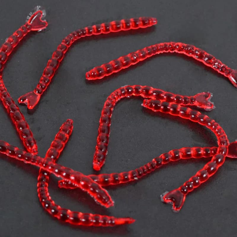50 Pz/lotto Odore verme rosso esche Lombrico Rosso Maggot Plastica Morbida Richiamo di Pesca Esca Artificiale Verme Bionico Odore di Pesce per la Pesca
