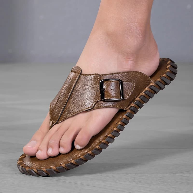 Beach Shoes for Man Fashion Outdoor Men Sandals Flip Flops Non Slip Breathable Sneakers Men Sports Shoes 2026 New Arrival Summer