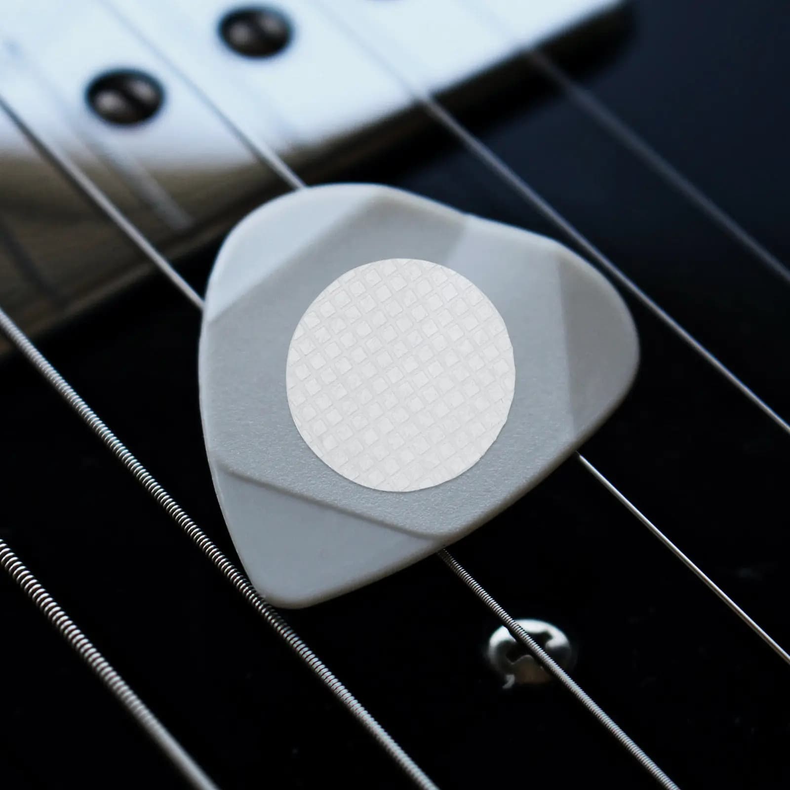 20 Pezzi Impugnature in Silicone per Plettri di Chitarra, Cuscinetti Adesivi Antiscivolo, Design Rotondo, Facili da Installare e Rimuovere per Chitarra Acustica, Elettrica e Classica