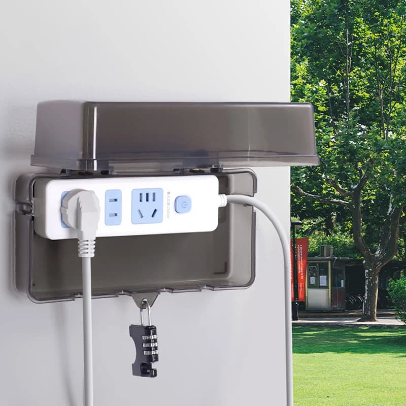 Scatola di gestione cavi in plastica a 6 uscite, scatole elettriche impermeabili e resistenti alle intemperie, copertura per prese per proteggere le spine.