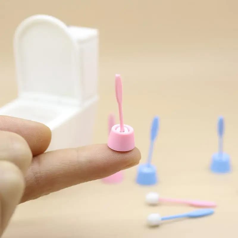 Set 1:12 Mini Spazzola per WC con Manico Lungo, Modello in Miniatura per Casa delle Bambole, Accessorio Decorativo per Scenari