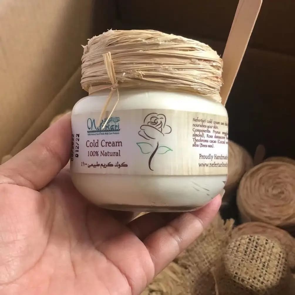 Nefertari Natural Cold Cream Moisture Nourishing Soft Smooth and brightening Skin 175g Bottle