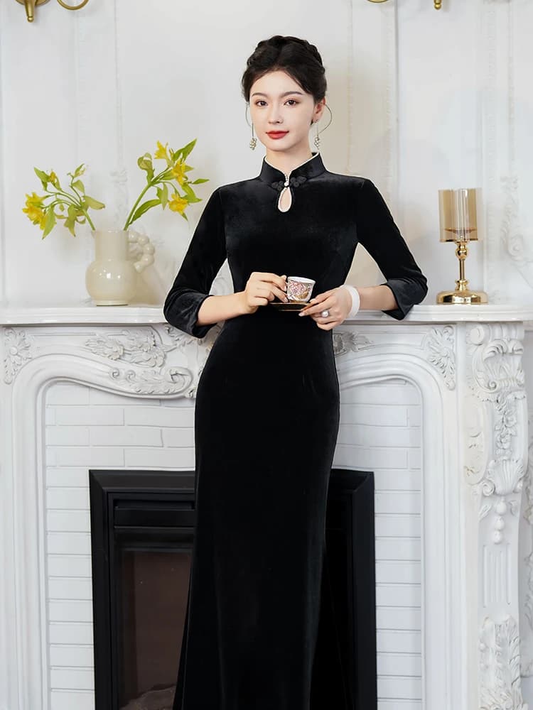 Retro Shanghai Velvet Fish Tail Qipao Dress Daily Wear Elegant High End Chinese Style Long Skirt Traditional Costume