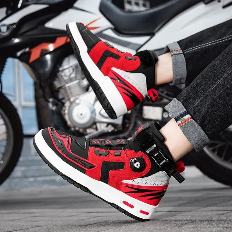 2025 New Men Motorcycle Leather Mesh Boots Anti Slip Wear Resistant Breathable Outdoor Sports Motorbike Riding Protective Shoes