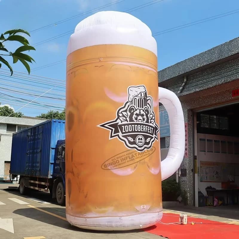 Tazze di birra gonfiabili giganti con supporto per tazze a LED gonfiabili per bottiglie di birra gonfiabili pubblicitarie personalizzate