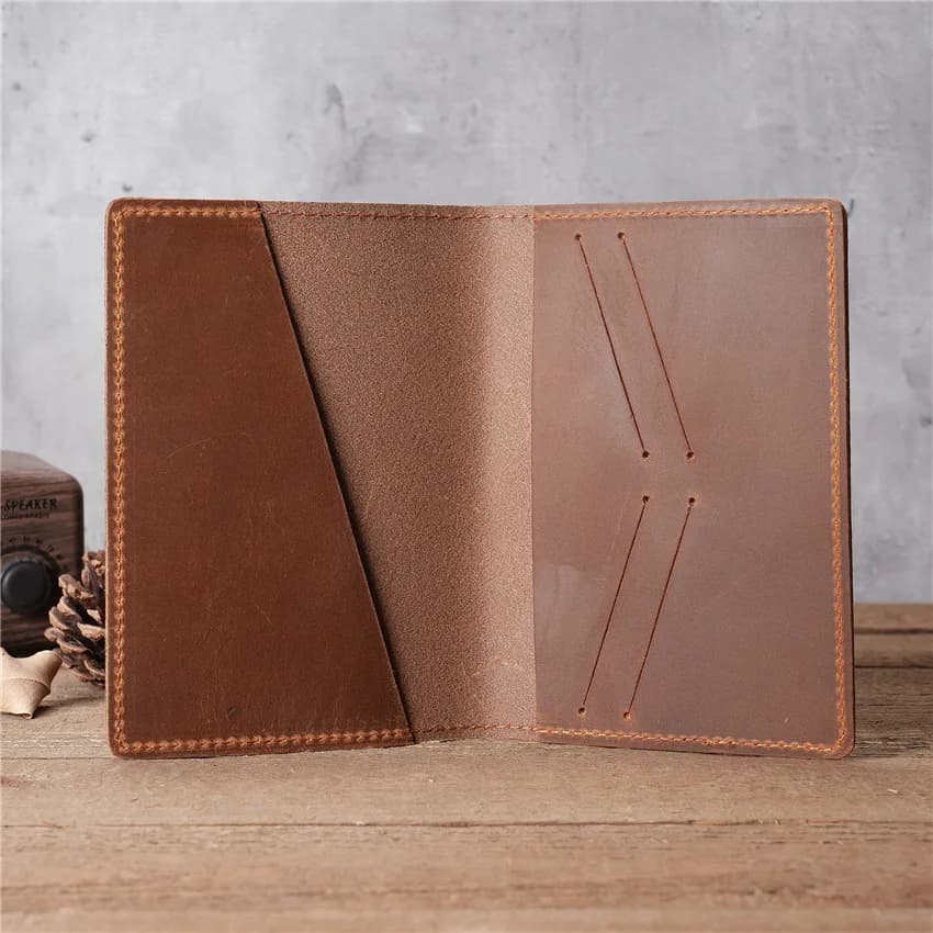 1119 Men's Leather Passport Bag,Travel Document Storage Bag,Multifunctional Card Bag,Overseas Passport Holder