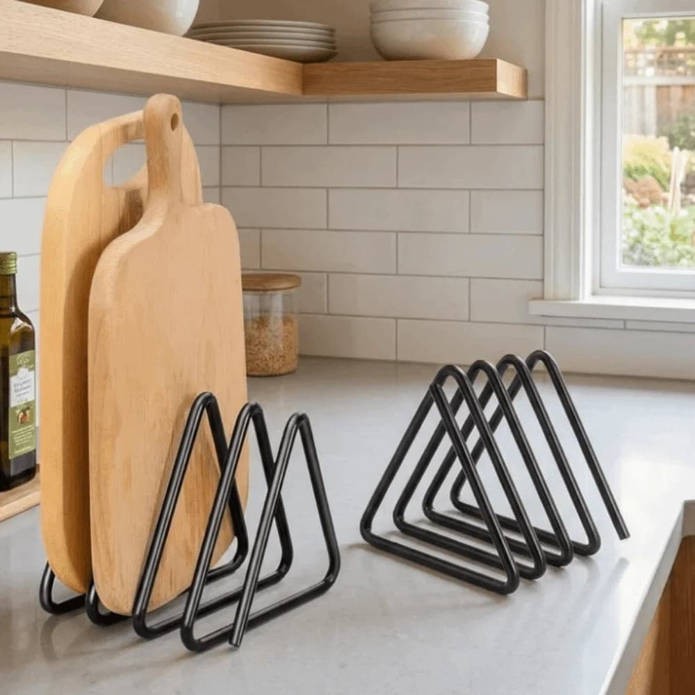 Iron Cutting Board Storage Rack 4-Slot Triangular Pot Lid Storage Rack Space Saving Rust-proof Chopping Board Stand