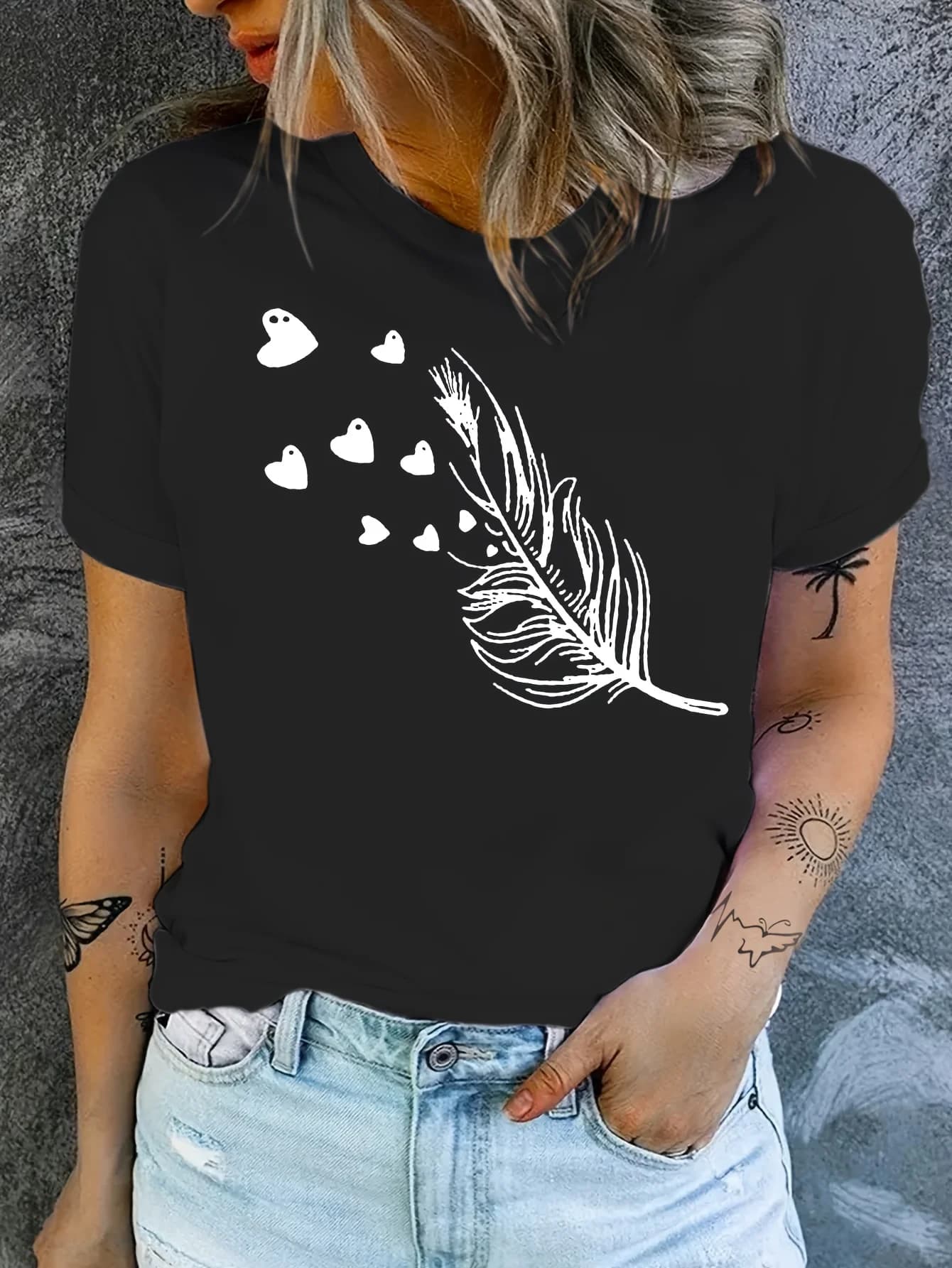 Women's Blue Feather Heart T-Shirt Delicate Design Soft and Romantic Print Perfect for Everyday Casual Wear graphic T Shirts