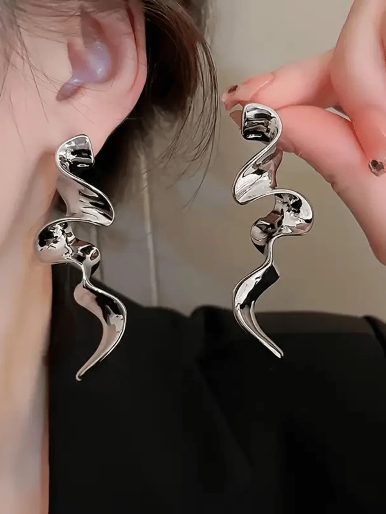 1 pair stylish heavy metal earrings, oversized studs for nightclub, cool tone ear jewelry