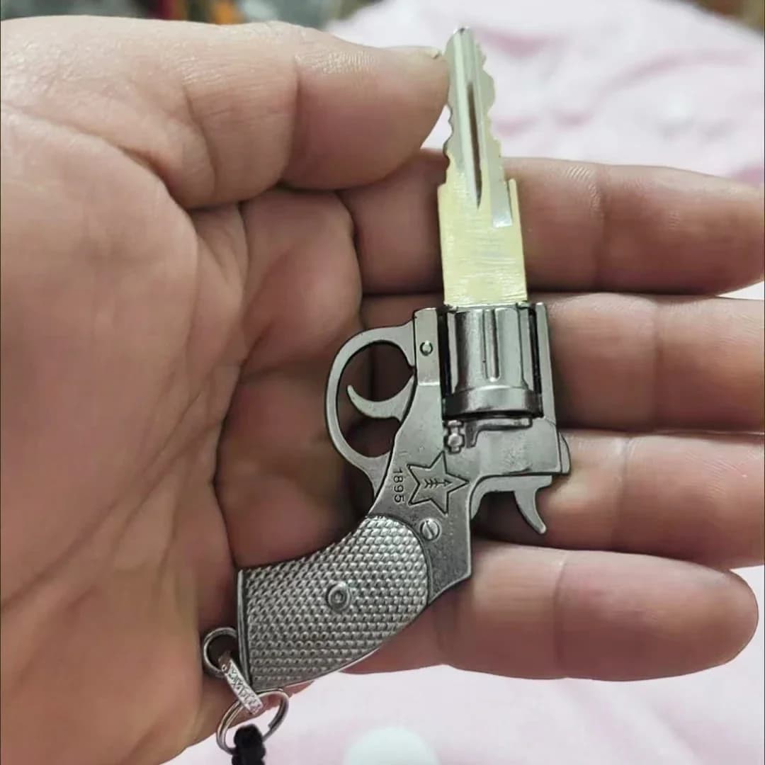 Portachiavi Creativo a Forma di Pistola Revolver, Modifica Fai-da-Te, Richiede Lucidatura Manuale, per Chiavi Auto e Moto
