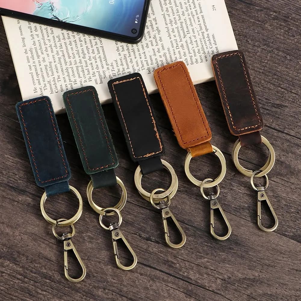 New Gift For Him Friendship Gift Bag Pendant Leather Keychain Accessories Car Key Ring