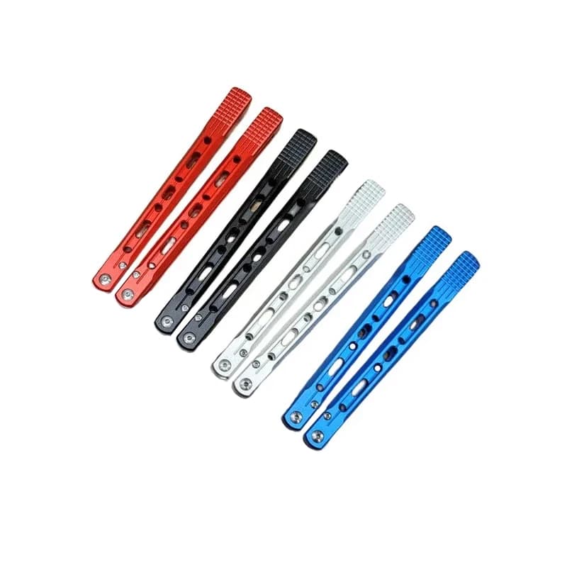 Coltello Multiuso TheOne Arrow Butterfly Trainer con Lama D2, Manico in Alluminio, Sistema di Bloccaggio a Bussola, Apertura Fluida, EDC
