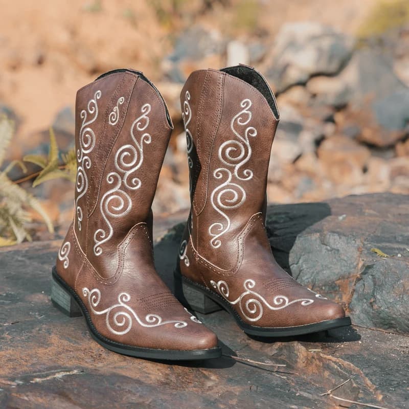 Stivali western ricamati da uomo PU tacco basso punta a punta moda comodi stivali classici da uomo taglia 38-46